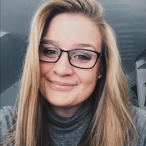 Meet your Posher, Addie